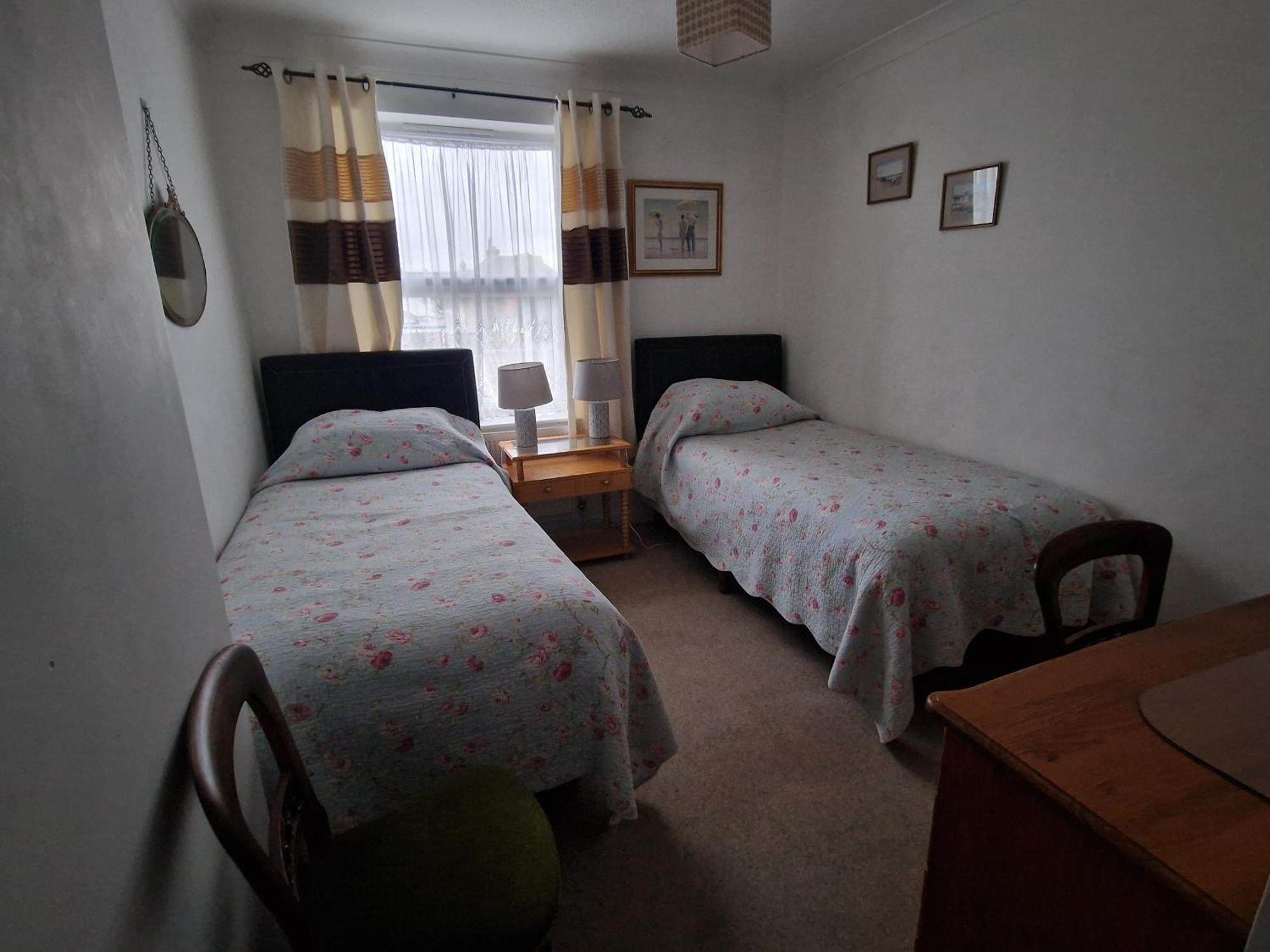 Avon Manor Guest House Lee-on-the-Solent Ngoại thất bức ảnh